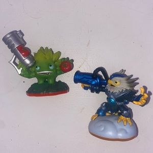 2 piece Skylanders set